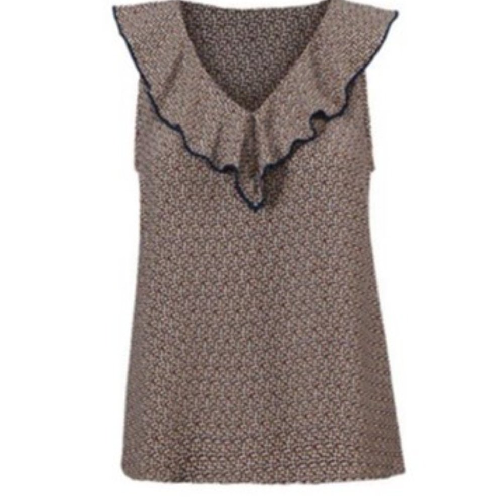 Cabi Stellar Top 3983 with Fun Star Print